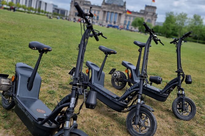 3-H E-scooter Sightseeing Tours in Berlin - Getting rolling: helmet, first-time scooter comfort, and an English guide