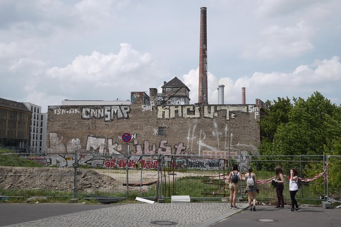 Alternative tour, History off the beaten path - A small group with real guide energy (and Annabelle’s touch)