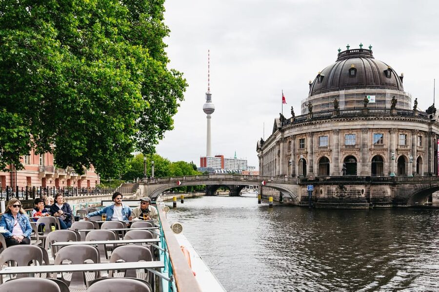 Berlin: 1-Hour City Sightseeing Cruise - Where the cruise starts: Alte Börse Pier near Hackescher Markt