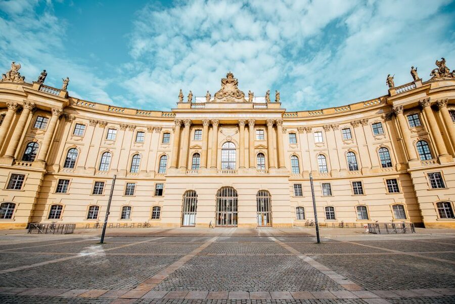 Berlin: 1-Hour Guided Tour of the Historic Center - Key things to know before you go