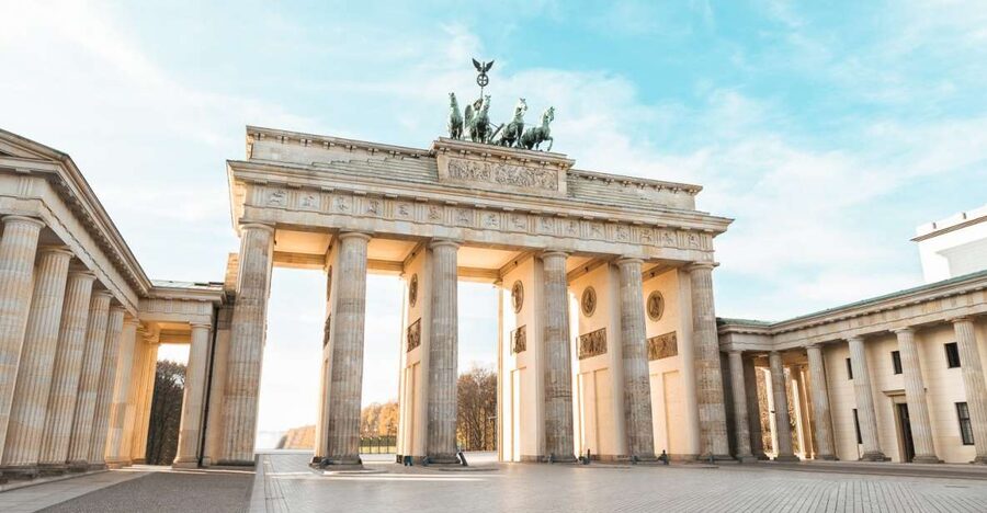 Berlin: 1-Hour Guided Tour of the Historic Center - Why this 1-hour walk is a smart Berlin starter