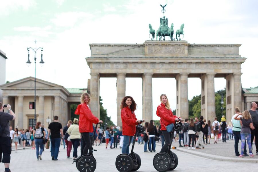 Berlin: 1-Hour Segway Tour - Gendarmenmarkt, Sony Center, and the Modern Berlin Flip