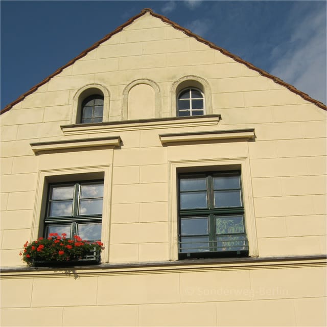 Berlin: 2.5-Hour Neighborhood Tour of Neukölln - Why Neukölln, and why this tour fits 2.5 hours