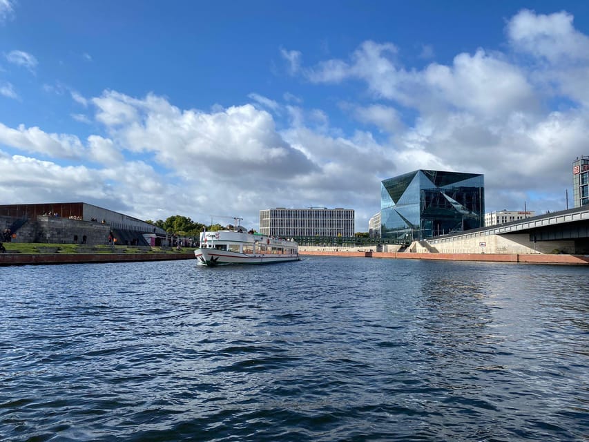 Berlin: 3.5-Hour Sightseeing Cruise on the Spree River - What comfort and timing really mean for your day