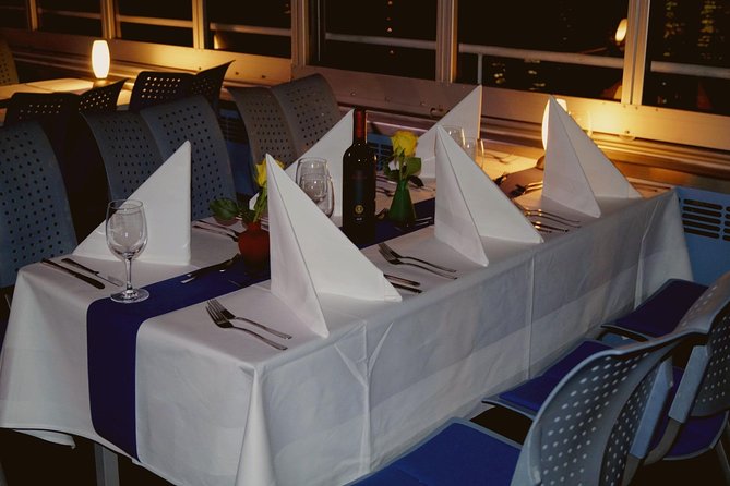 Berlin 3-Course Dinner Cruise - Service, Atmosphere, and the English Narration