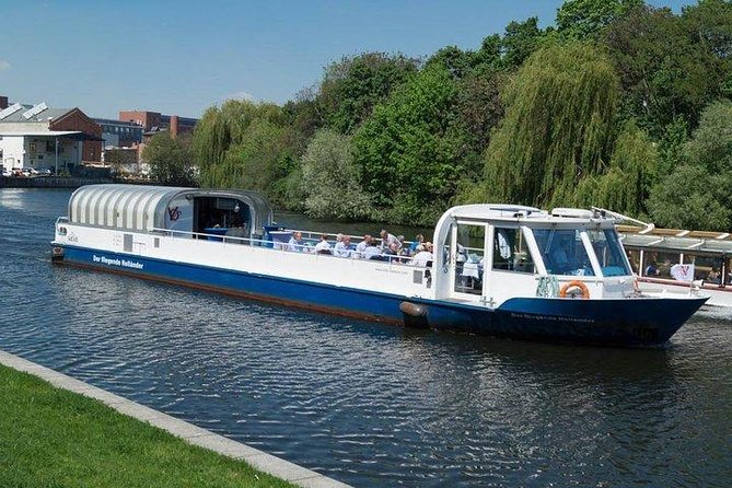 Berlin 3-Course Dinner Cruise - Inside the Boat: The 12-Table Layout and How It Feels