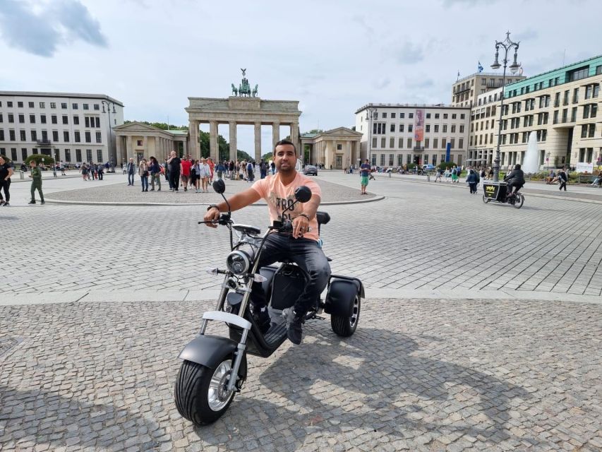 Berlin: 3-Hour Guided Small Group Fat Tire E-Scooter Tour - Where You Meet, What You Get, and How the First Minutes Work