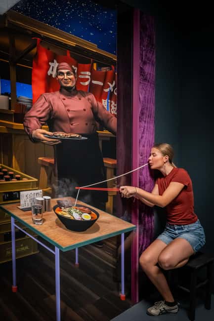 Berlin: 3D TrickArt Museum - Tickets - The Spree whale boat scene, and why early photos set the tone