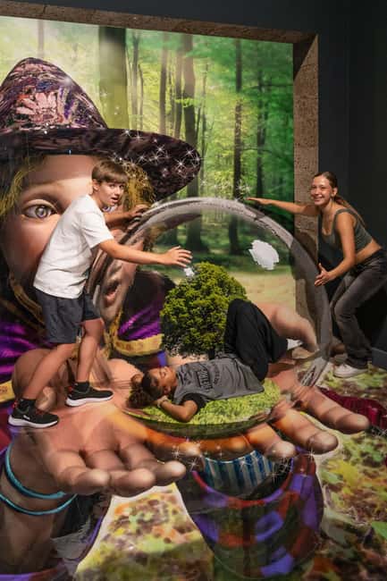Berlin: 3D TrickArt Museum - Tickets - Miniaturization and the dinosaur sequence: where you’ll do your best work