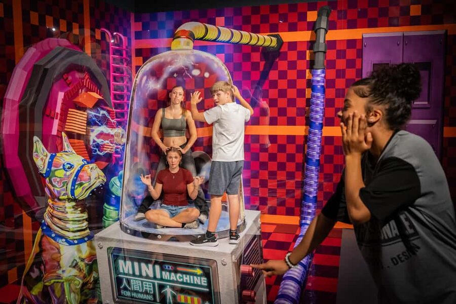 Berlin: 3D TrickArt Museum - Tickets - Who this fits best, and who might not enjoy it