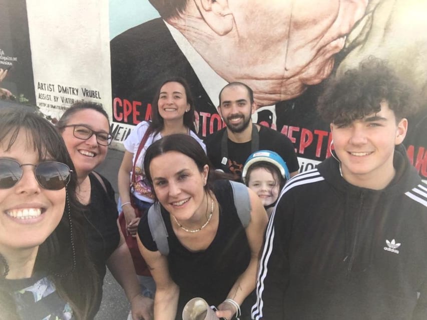 Berlin: Alternative Street Art Tour - Parks, Spätis, And Trendy Bars For The Berlin Rhythm