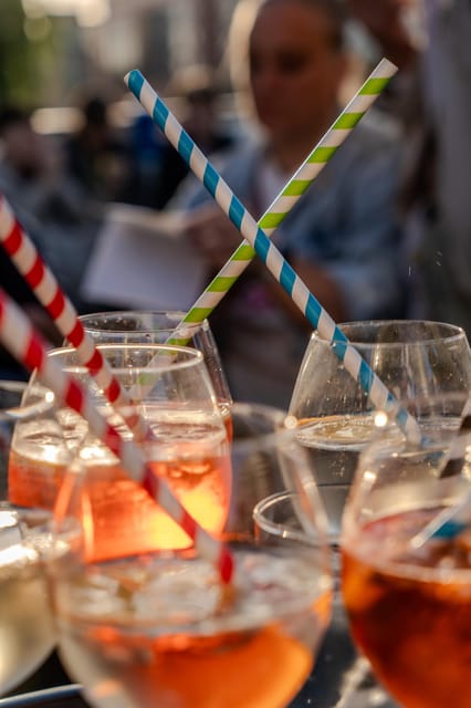 Berlin: Audrey Ahoi! Spree cruise with drag queen (HOL) - Bathrooms, Drinks, and Real-World Comfort on a 2-Hour Cruise