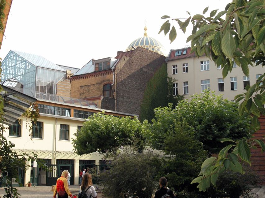 Berlin: Backyards of Berlin 2-Hour Tour - Why Berlin’s back courtyards feel more real than the street