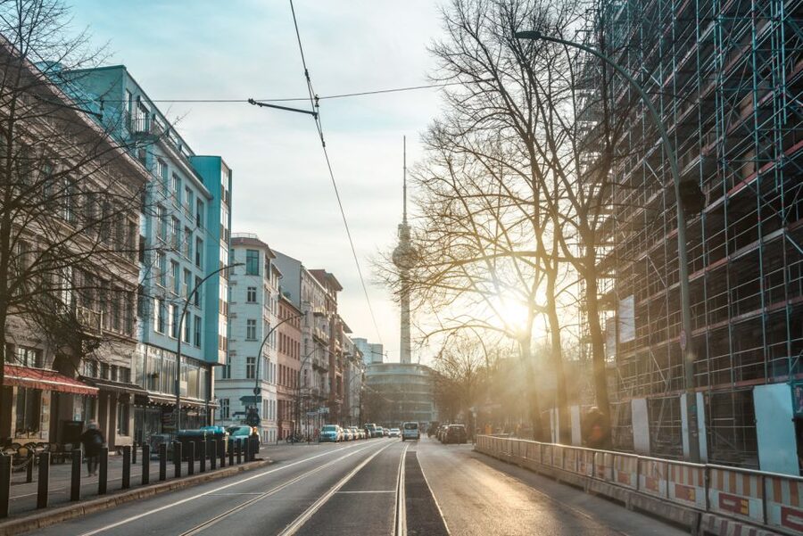 Berlin: Backyards of Berlin 2-Hour Tour - What’s included, what you should bring, and how to plan your day
