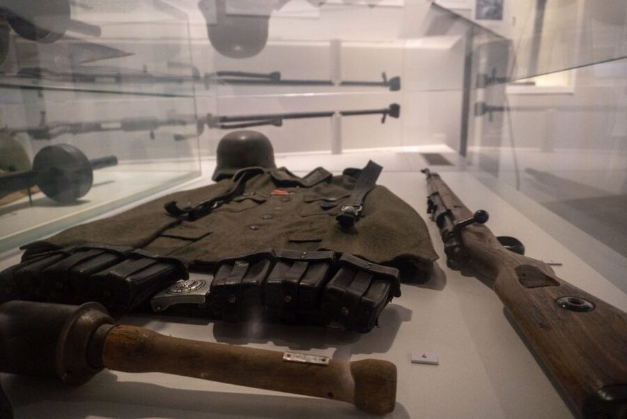 Berlin: Battle for Seelow Heights WW2 tour -Clash of Titans - The guide makes the day: what to look for in the storytelling