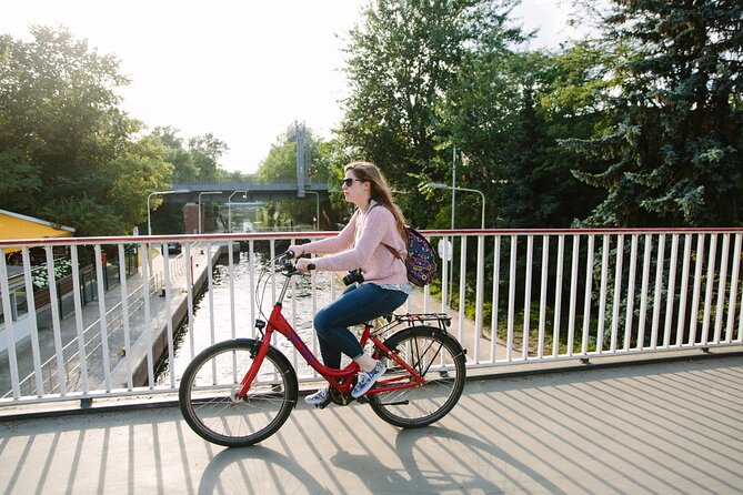 Berlin Bike and Electric Bike Rentals - No guide on the rental price: how to make up for it in your own way