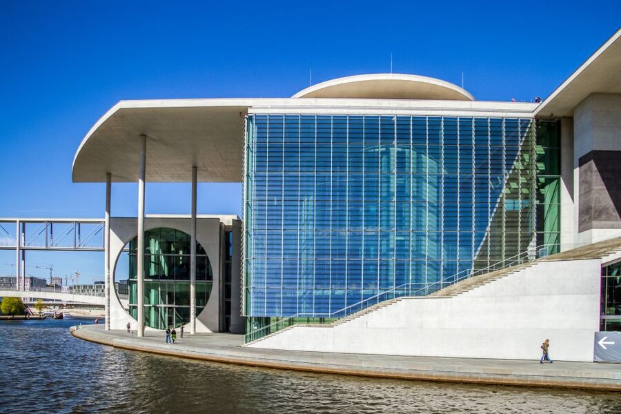 Berlin: Boat Tour Along the River Spree - Audio Guides: German Narration, 12 Languages, and Real Listening Tips