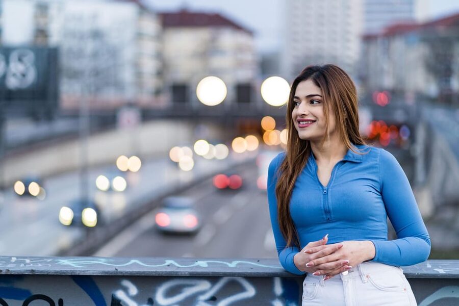 Berlin by Night: Private Photoshoot at Illuminated Cityscape - The walk begins near Museum Island: your first 30-minute photo set