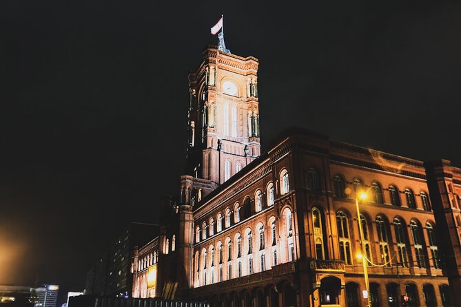 Berlin by Night Private Tour - All Must-See Sites Magically Lit Up at Night - Brandenburg Gate and the Reichstag finish: the big moments you came for