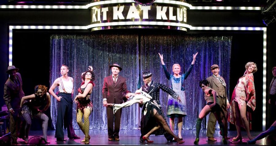 Berlin: Cabaret – The Berlin Musical at Tipi am Kanzleramt - Tipi am Kanzleramt and the tent-stage feel in Berlin