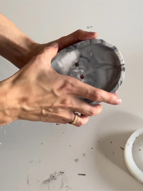 Berlin: Casting Workshop with Natural Materials - Instruction Style: Clear English Guidance for First-Timers