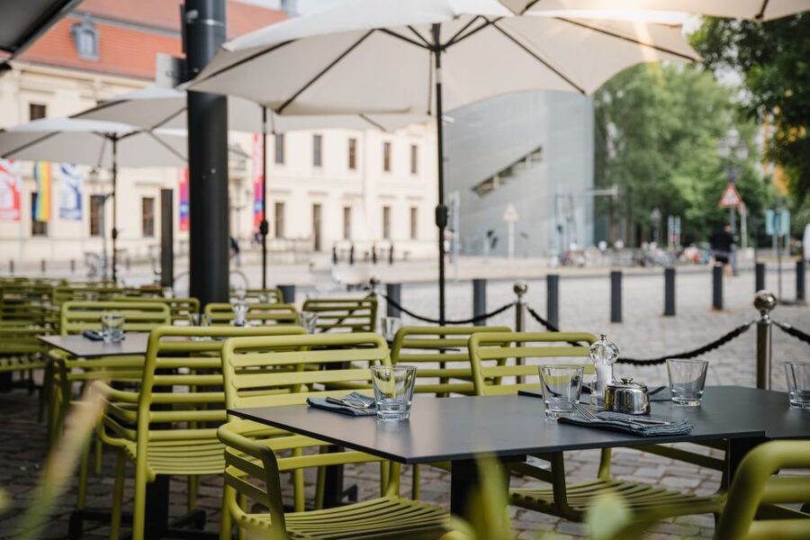 Berlin: Champagne Fine Dining Breakfast in Kreuzberg - Champagne and coffee: the drink part, explained without the hype