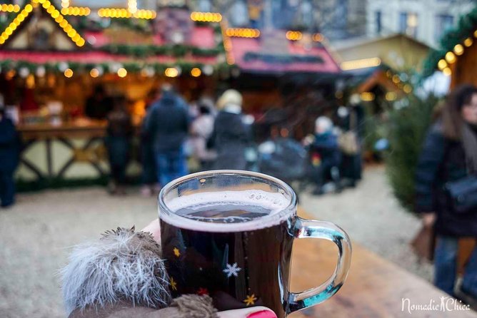 Berlin Christmas Markets with Culinary Tour - Konnopke’s Imbiss in East Berlin: street food with a story