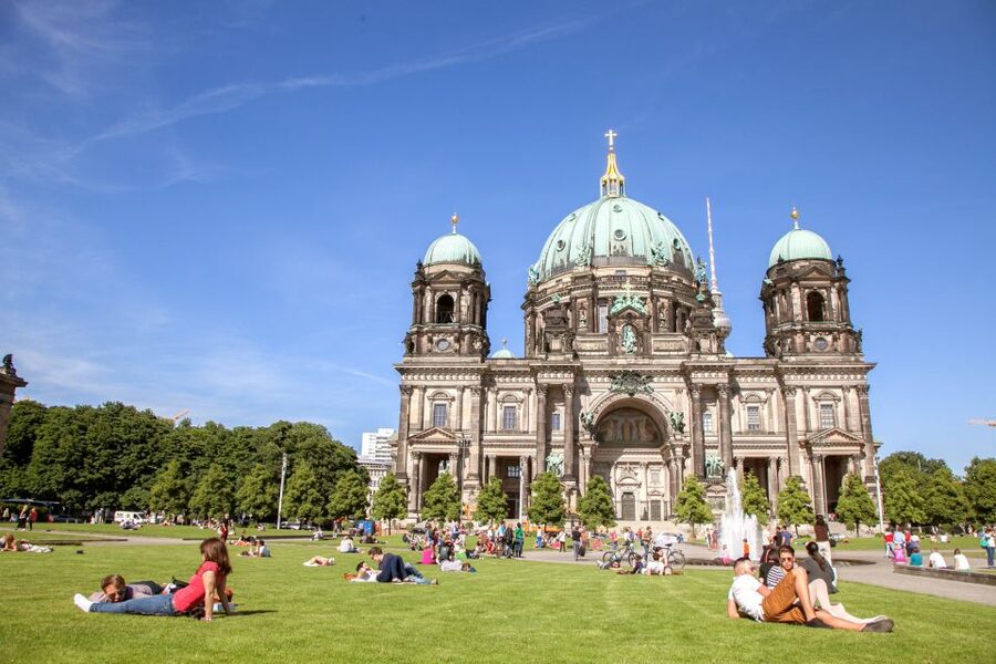 Berlin: City Center Walking Tour - Key takeaways before you go