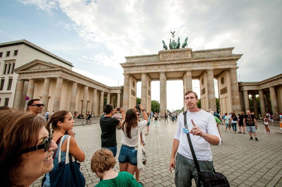 Berlin: City Center Walking Tour - Price and pace: is $24 good value for 3 hours?