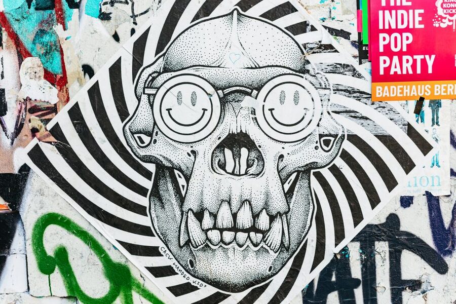Berlin: City Street Art Guided Walking Tour - From Smack Burger to Wall-Level Art Reading
