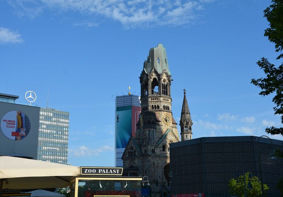 Berlin: City-West Walking Tour with a Real Berliner - What to eat next, and how to use this tour for a better plan
