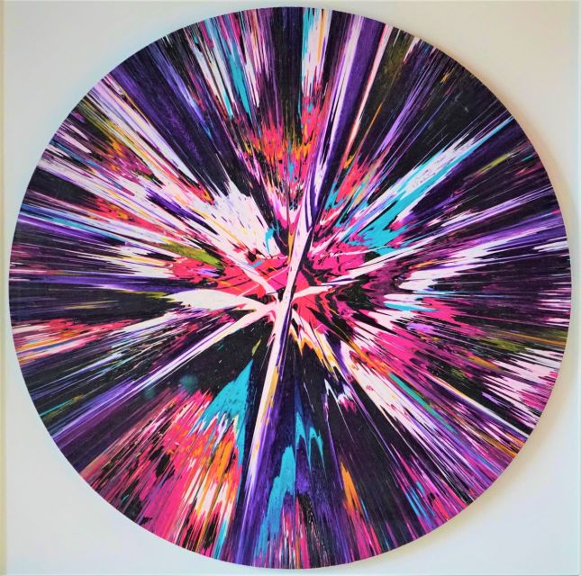 Berlin: Create Your Own Spin Painting at Jans Echternacht - Booking timing and what to know before you go