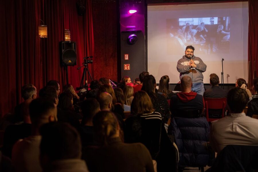 Berlin: Culture Shock Comedy Show - Comedy That Actually Feels Social: Meeting People Without Awkwardness