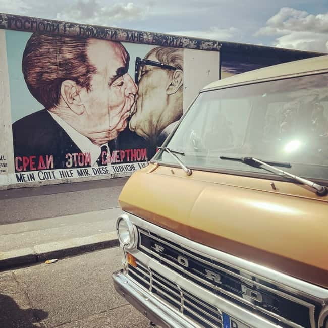 Berlin: DIY & Subculture Sightseeing in a 1972 Ford Van! - Görlitzer Bahnhof and May 1st: how unrest fed the scene