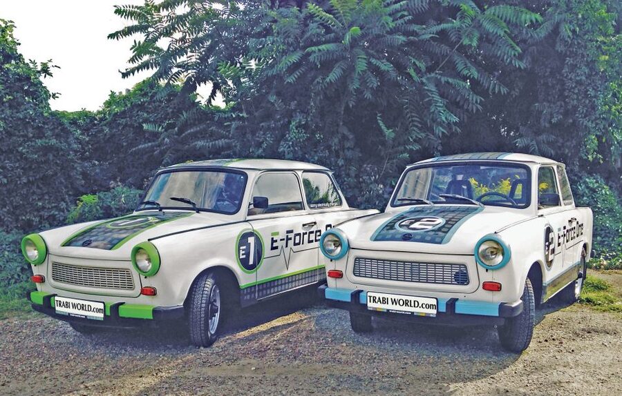 Berlin: E-Trabi City Tour - Behind the wheel: what driving an electric Trabi adds