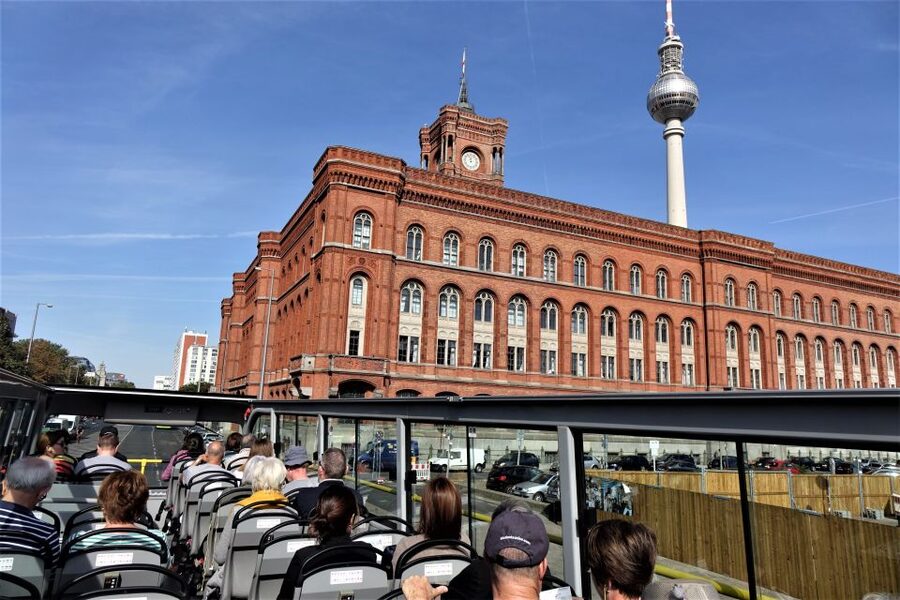 Berlin: East and West Hop-On Hop-Off Bus Tour - Planning Your Day Using the Stop List
