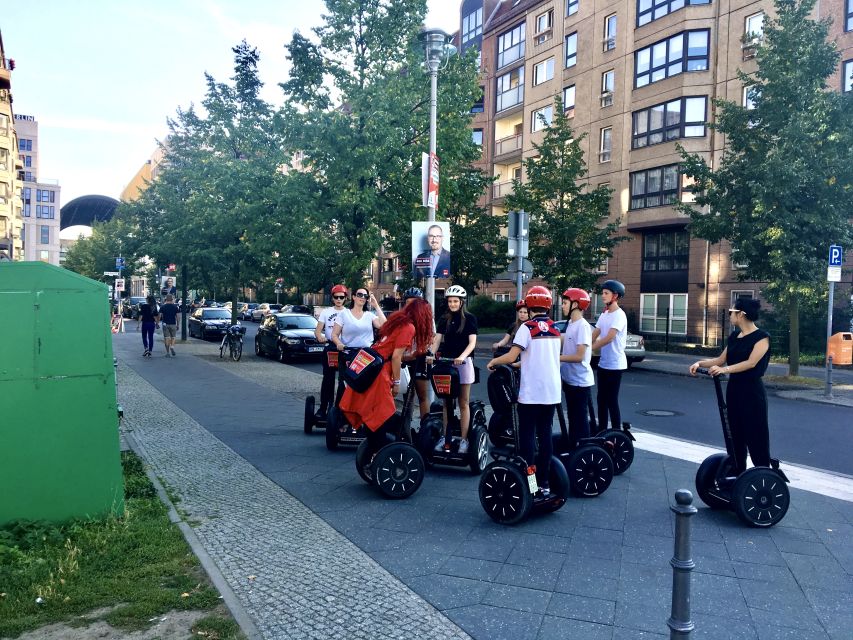 Berlin: East Meets West Segway tour Adventure - Tiergarten: A Calm Reset in the Middle of Big City Energy
