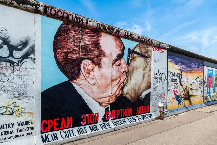 Berlin: East Side Gallery and Cold War Segway Tour - Key Things That Make This Segway Tour Worth It