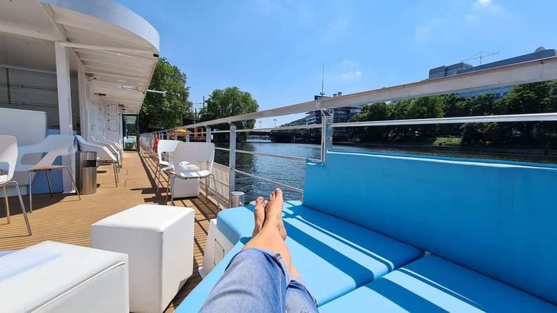 Berlin: East Side Gallery Spree Cruise in a Solar Catamaran - Passing Oberbaumbrücke: The Bridge That Shapes the River