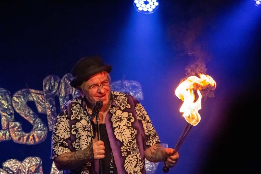 Berlin: English Stand-Up Comedy Show - Doors at 7 pm, bar time before the 9 pm show