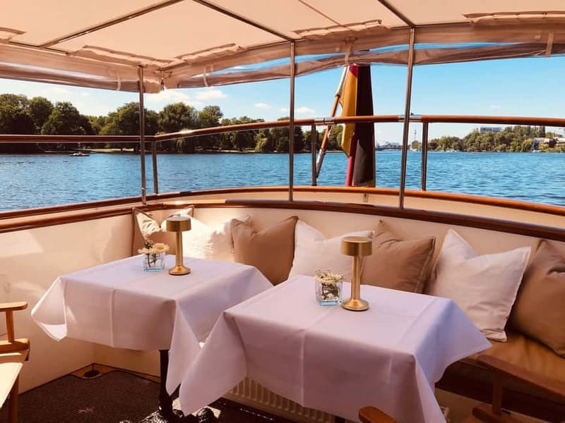 Berlin: Evening Yacht Cruise with Aperitif & Dinner Upgrade - Should You Book This Spree Sunset Cruise?