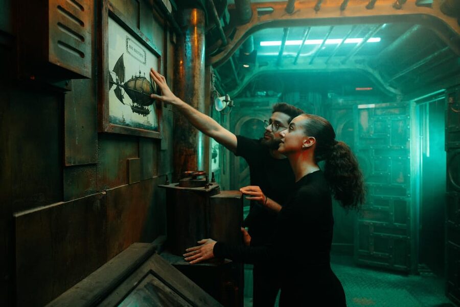 Berlin: EXIT Escape Room Games & Virtual Reality Adventures! - Two Hours of Puzzles and Virtual Reality Missions