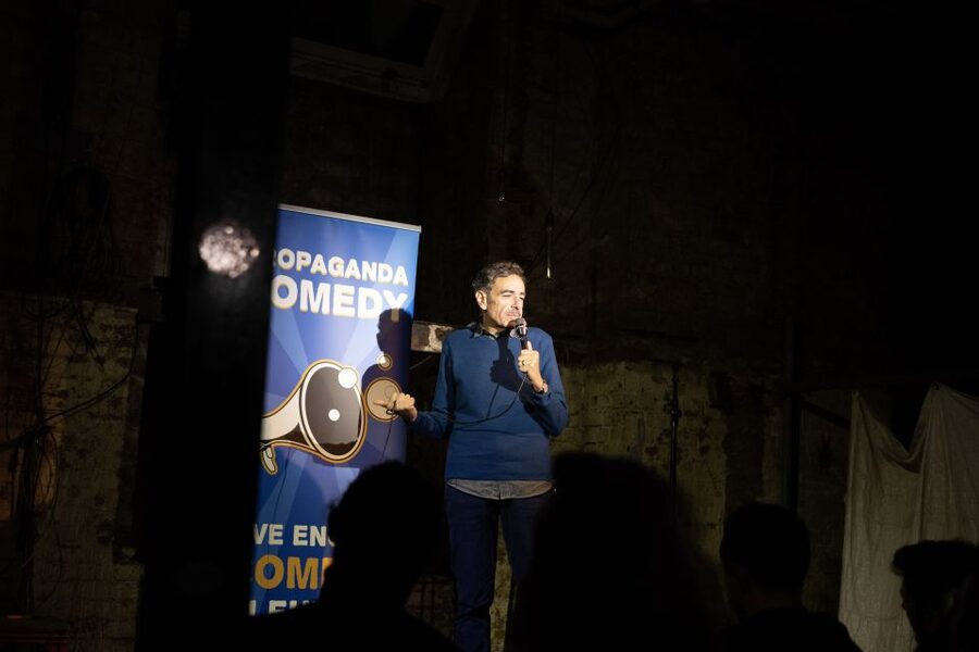Berlin: Expats in Berlin Comedy Show Ticket - A Small English Comedy Night With an Expats-in-Berlin Point of View