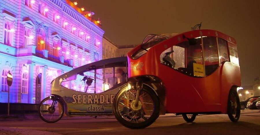Berlin Express: Private 1-Hour E-Rickshaw Ride - How Traffic Disruptions Change Your Route (And Why That Is Good)