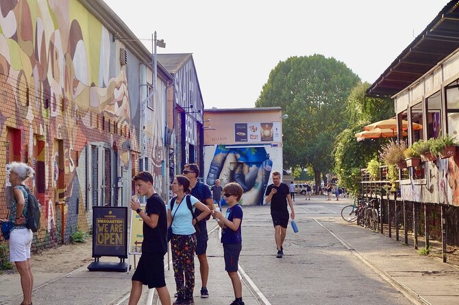 Berlin Food & Cultural Tour: Must-Try German & Berliner Classics - Drinks, Dessert, and How to Keep Your Taste Buds Happy