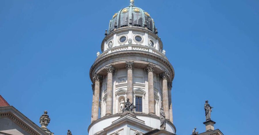 Berlin: Französischer Dom Viewing Platform with Audio Guide - Climbing 254 steps, no elevator: the practical reality