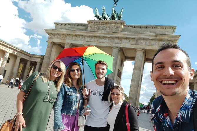 BERLIN FULL in 3.5h (Guide + Headphones) - Checkpoint Charlie area and the Charlie story
