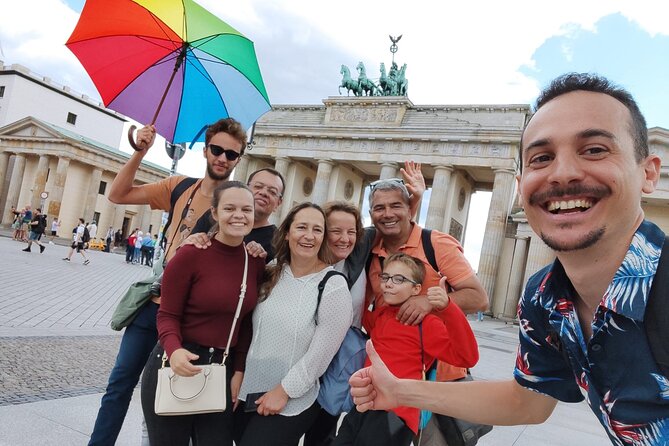BERLIN FULL in 3.5h (Guide + Headphones) - Alexanderplatz and Museum Island by the Spree