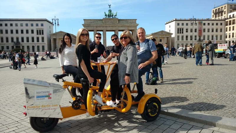 Berlin: Fun Private Guided Sightseeing Tours with Teambikes - Museum Island, Lustgarten, and the long cathedral-to-palace stretch