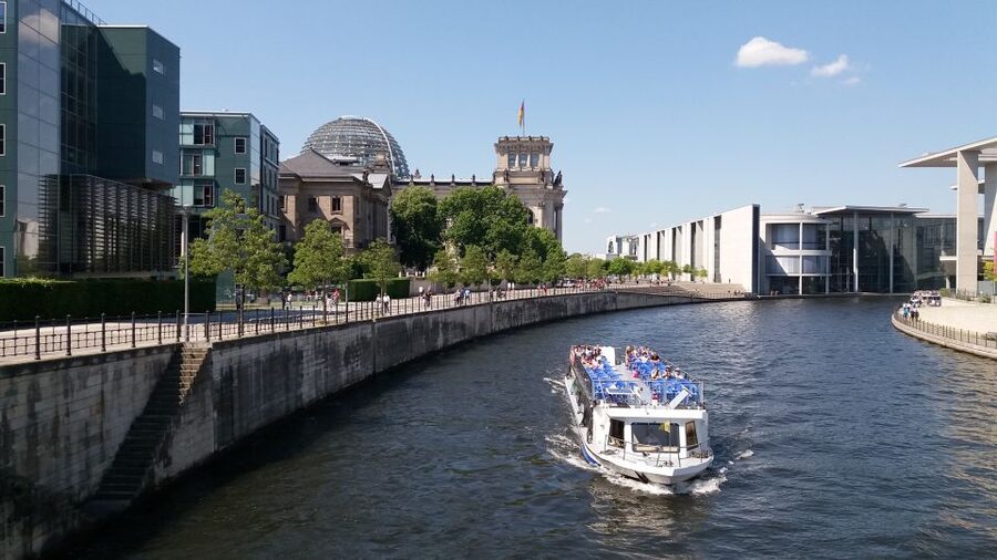 Berlin: Government District around the Reichstag Guided Tour - Chancellery and Platz der Republik, where symbolism has a physical address